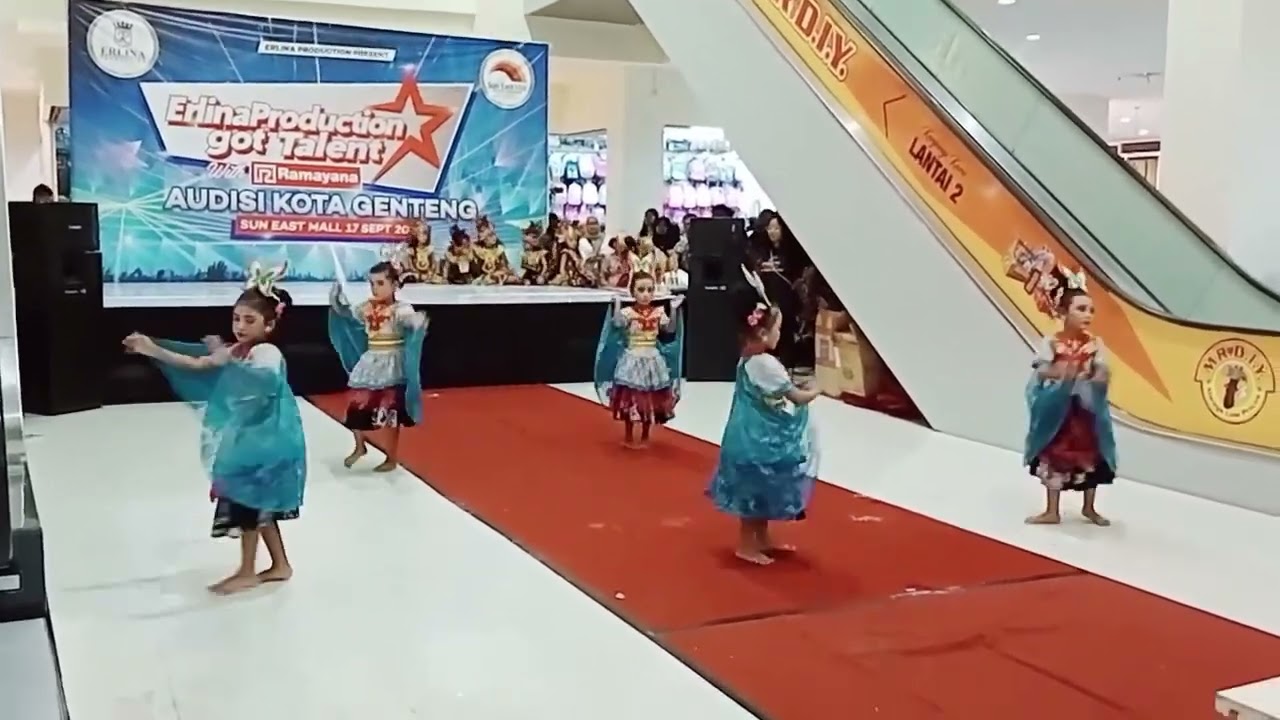 TARI kupu cedung 