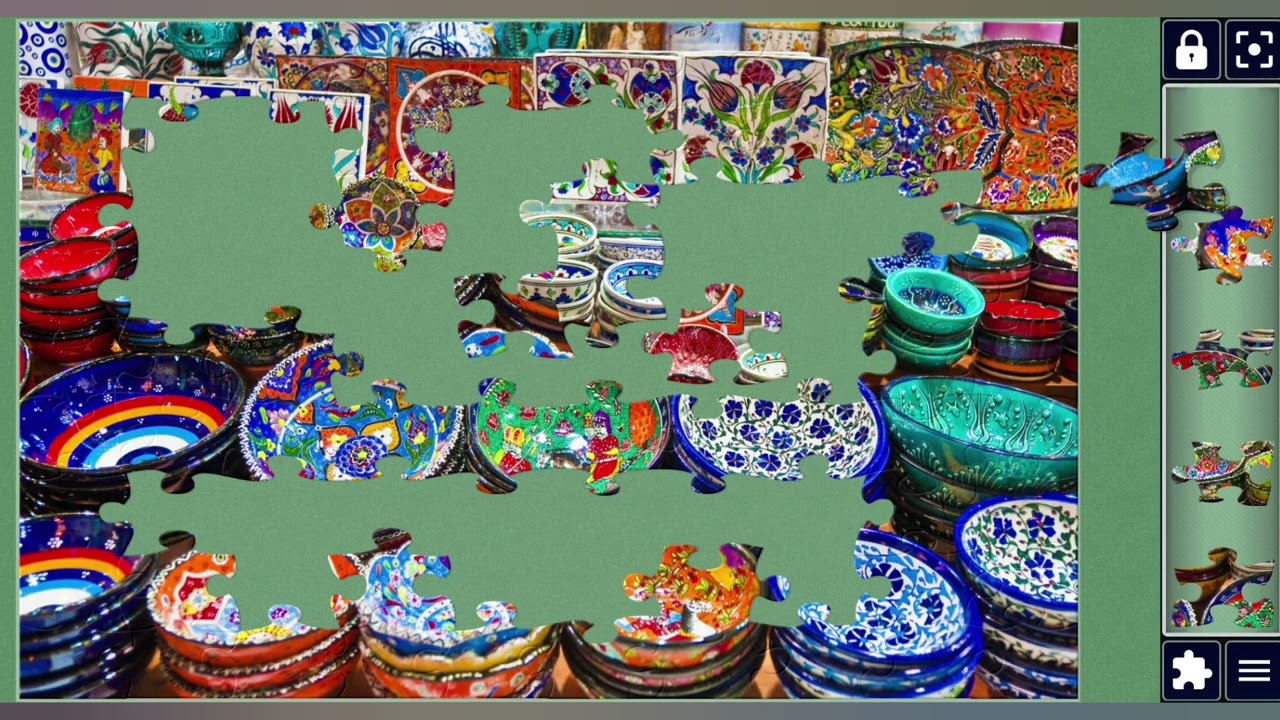 Colorful Ceramics for sale on the Spice Bazaar at Istanbul🌈✨️//jigsaw puzzles Craft🧩//puzzlesArt🧩🧩//