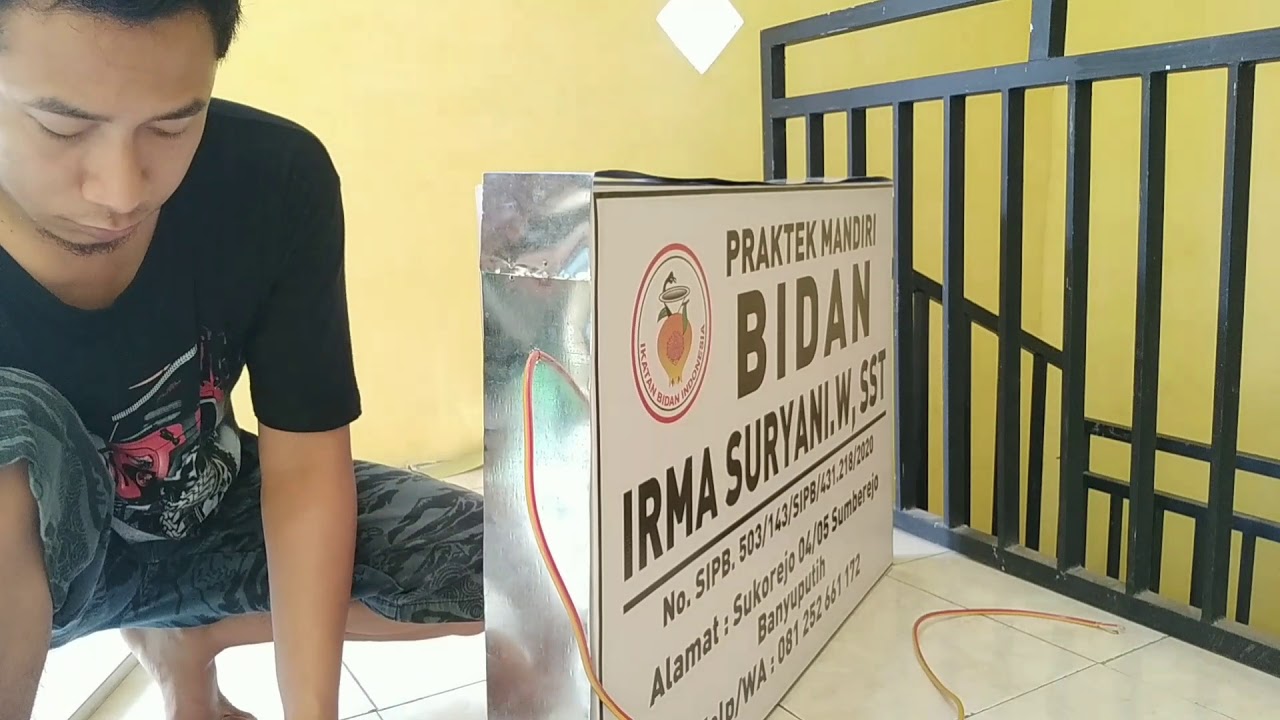 Tutorial membuat neon box sederhana