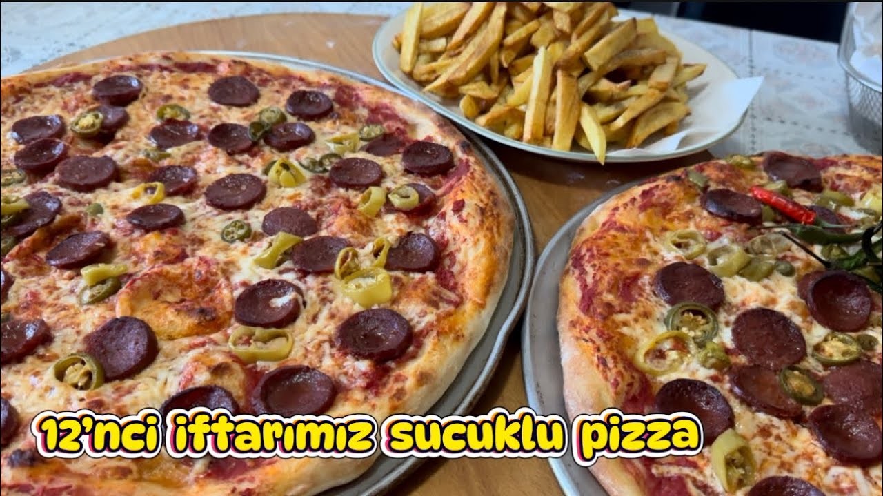 EV YAPIMI SUCUKLU PİZZA VE FRENCH FRIES🍕BEEF SAUSAGE PIZZA AND FRENCH FRIES #trending #viral #fyp
