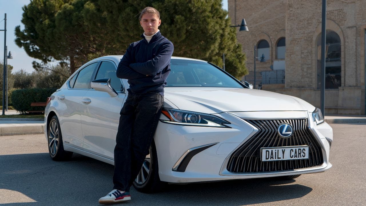 Lexus ES300h | İcraçı Sedan | İncələmə.