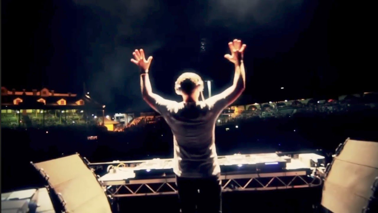 Ti&euml;sto & Hardwell &ndash; ZERO 76 x ENCODED | Festival Big Room Mix☄️