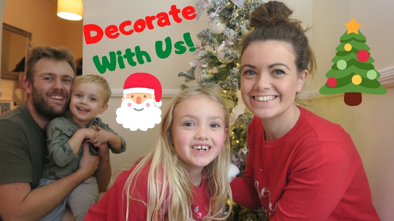 DECORATING THE TREE VLOG 🎄🎅🏻