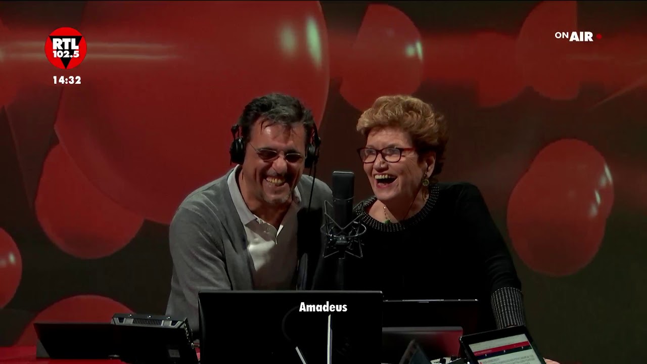 Amadeus a RTL 102.5: "Sentivo che ridevano tutti, ma all'inizio non ho detto nulla"