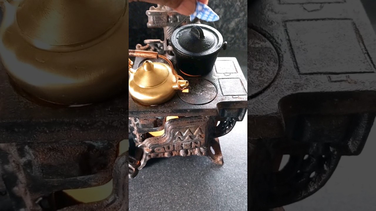 Vintage Queen Mini Cast Iron stove Cooking #shorts