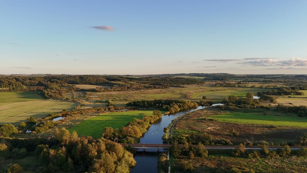 Gudenå ved Nørreå - Fladbro Kro - Flyver over Danmark - Små glimt af Danmark fra luften
