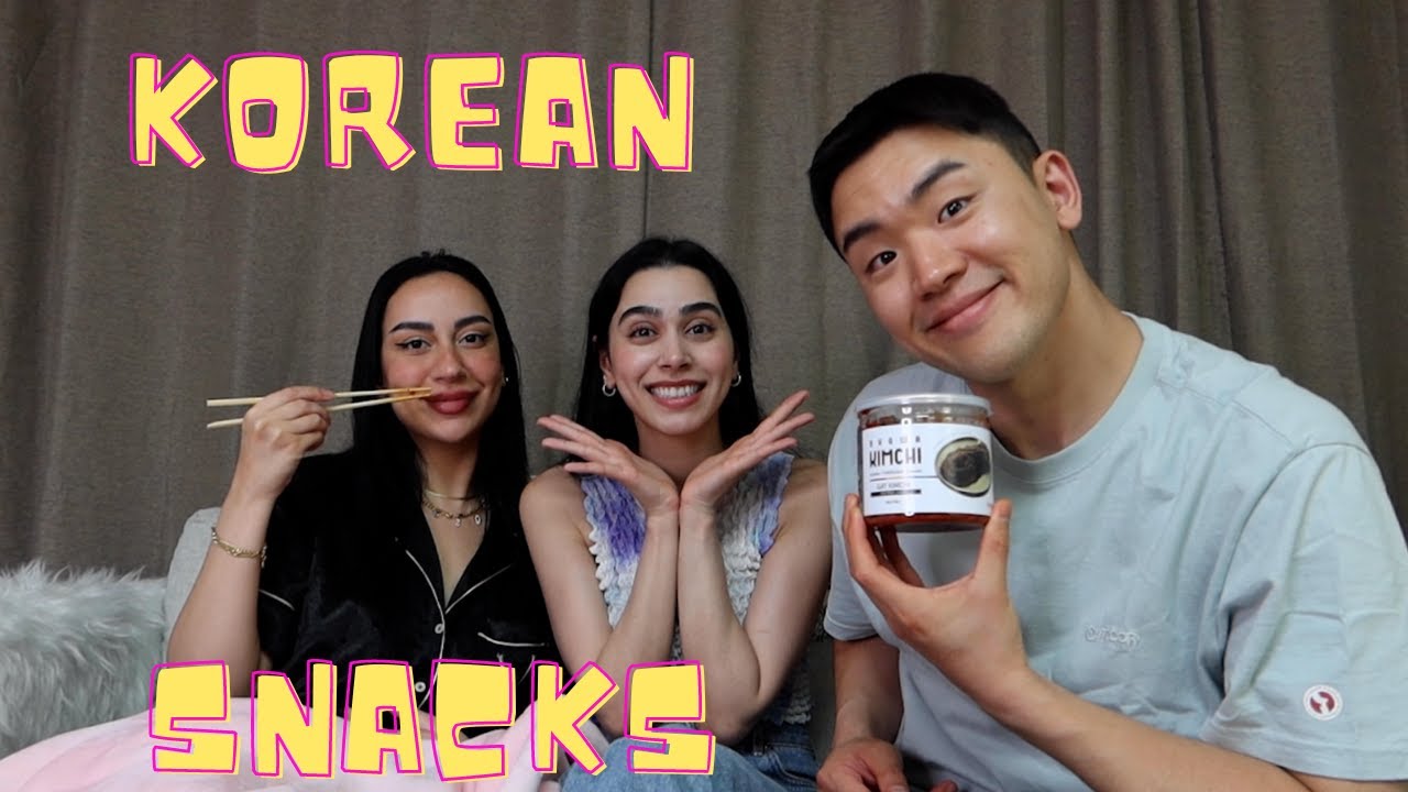 Korean snacks reaction ردة الفعل لسناك كوري K-웰니스 푸드&투어리즘 페어의 음식을 먹었어요