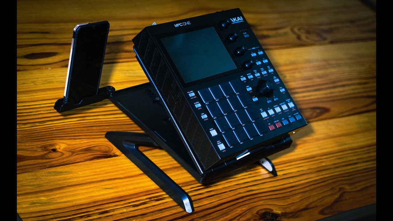 The Perfect Stand for the MPC One