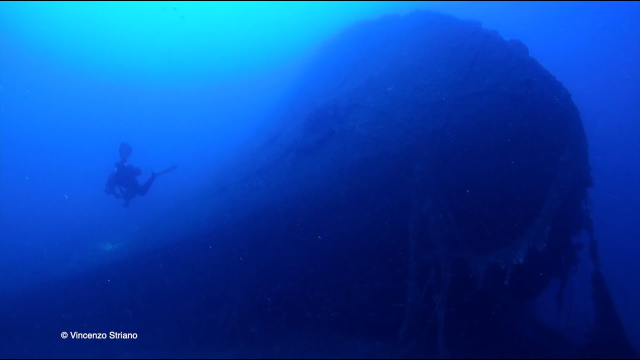 Relitto Motonave Valfiorita da Prua a Poppa