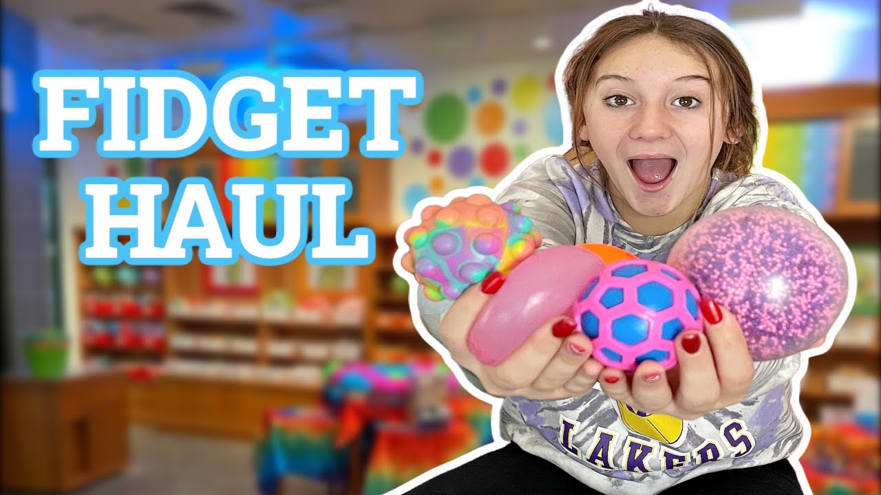 ПУТЕШЕСТВИЕ В ШТАБ-КВАРТИРУ FIDGET *ПЕРВАЯ ПОЕЗДКА В ШТАБ-КВАРТИРУ FIDGET*