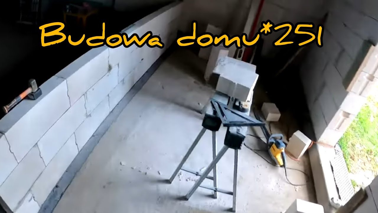 Budowa domu*251- działówki w garażu c.d