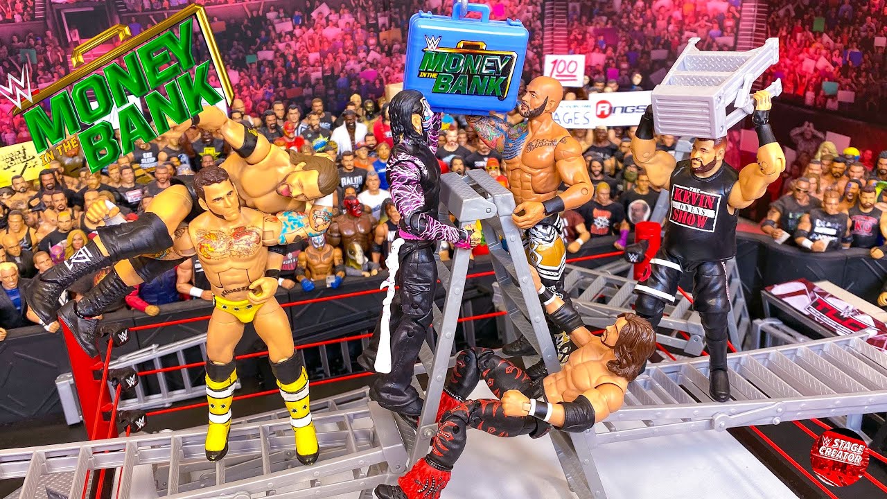 Лестничный матч с фигуркой WWE Money In The Bank!