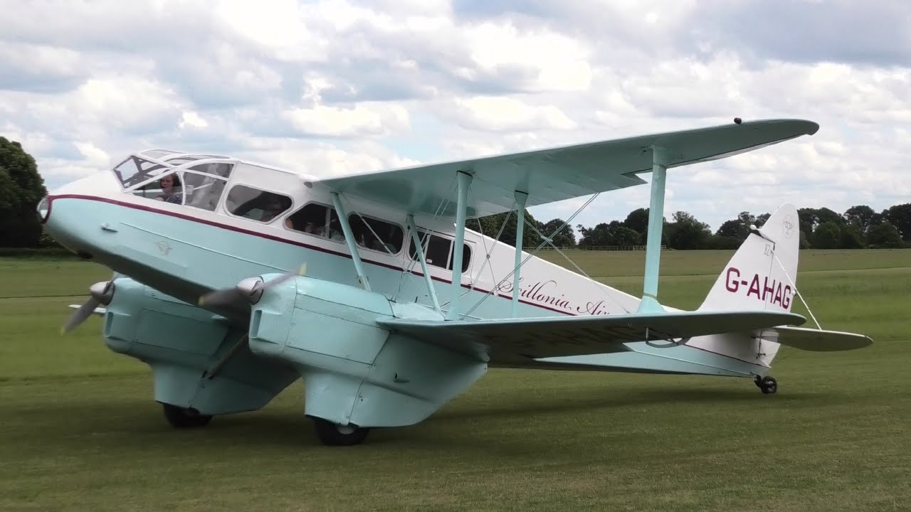 De Havilland DH-89A Dragon Rapide G-AHAG at Old Warden Aerodrome