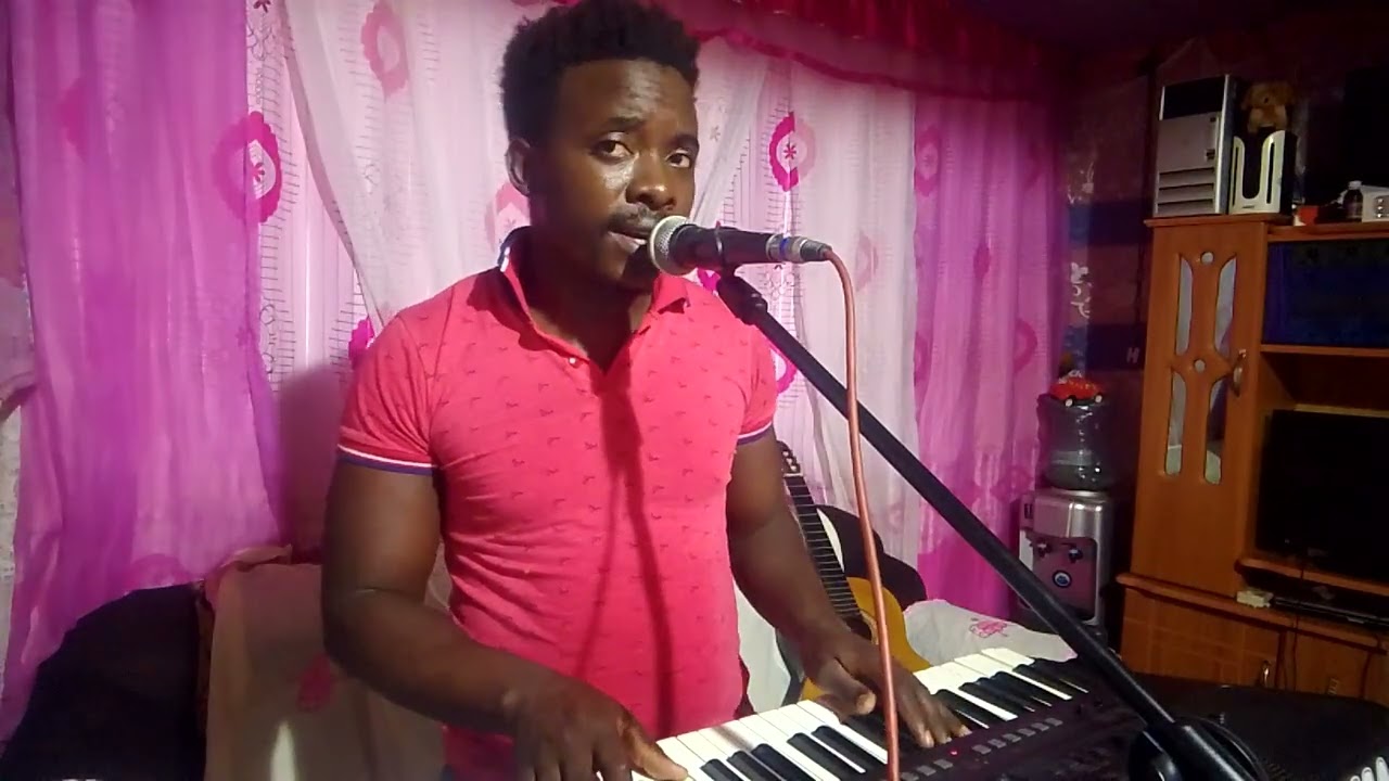 Kamugunda ini ka mahua one Man keyboardist kamaa wa keyboard 0705441709