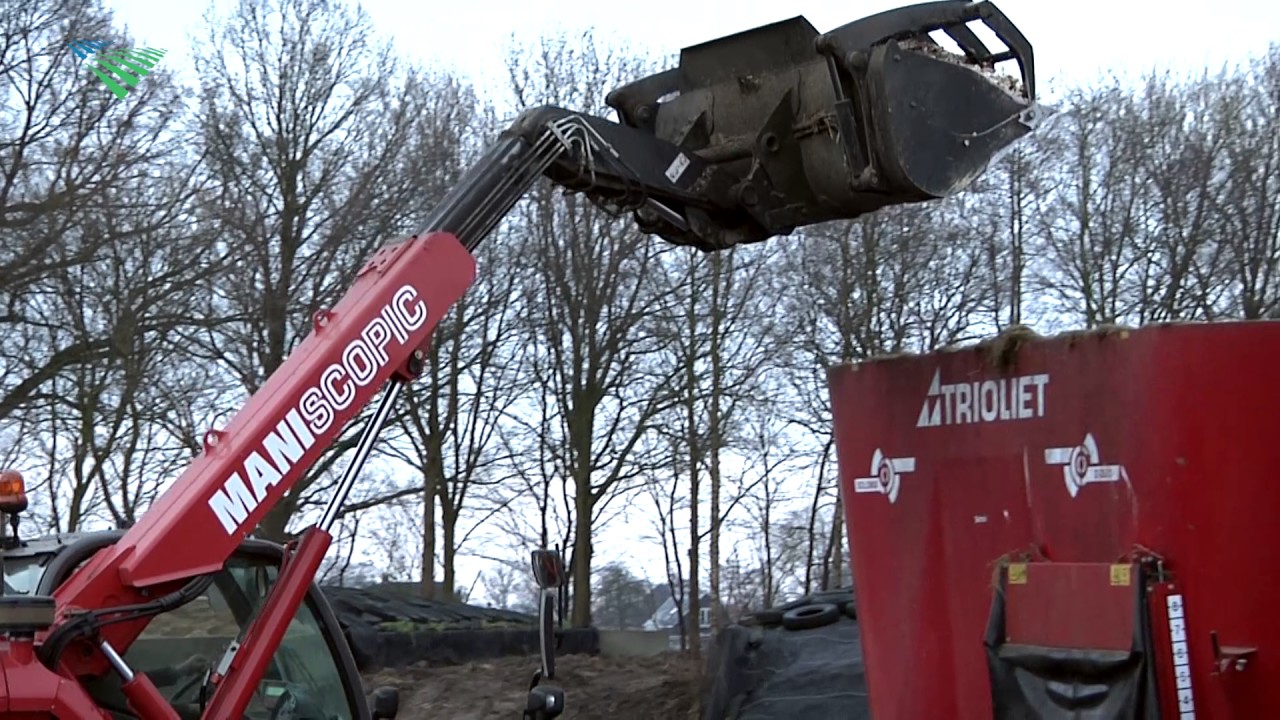 Boer ontwikkelt voederbietensnijder