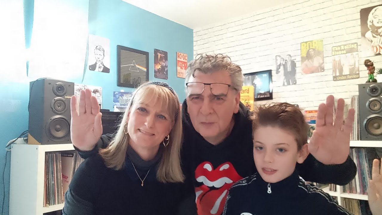 vinyl Tag 2024 de la Lino family # 2 # Janvier 2024 👪🏆🥇🤔