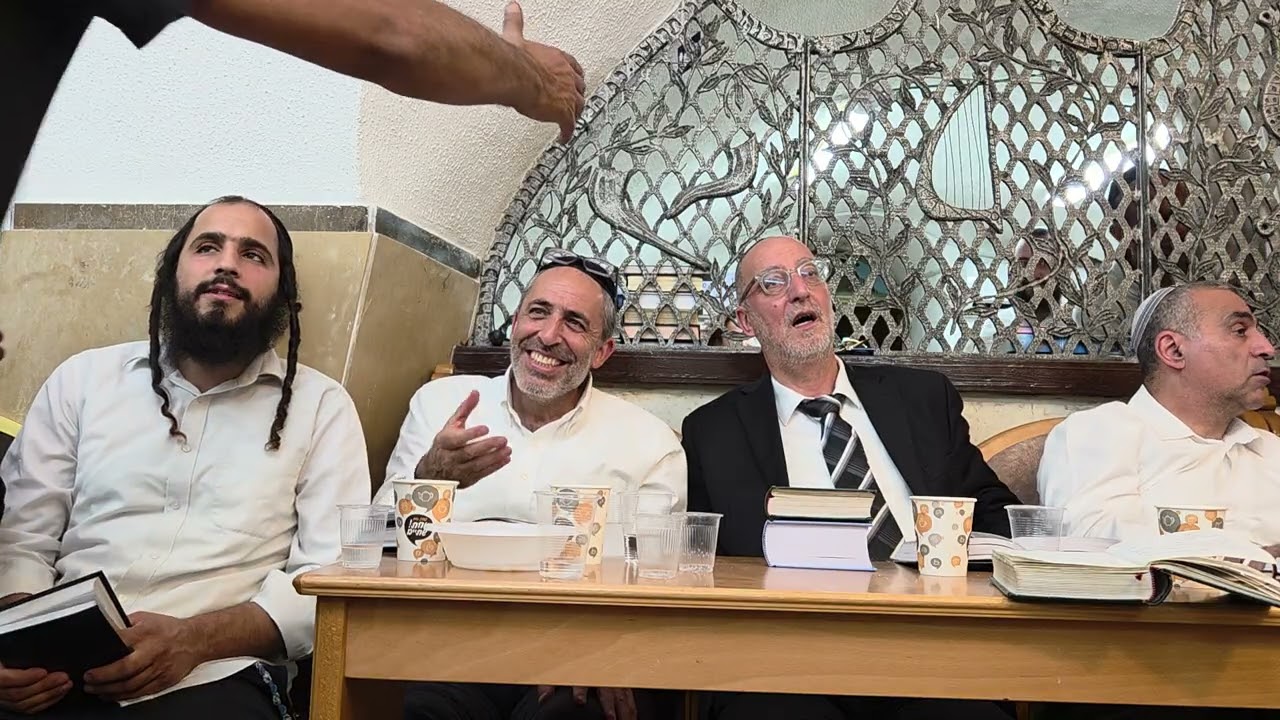 א-ל בעוניי הבט, מפי החזן והפייטן ר' איתן רבני. עש