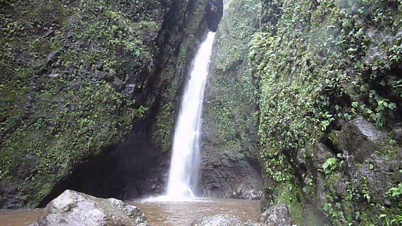 Kaliuwa'a (Sacred Falls) - High Definition