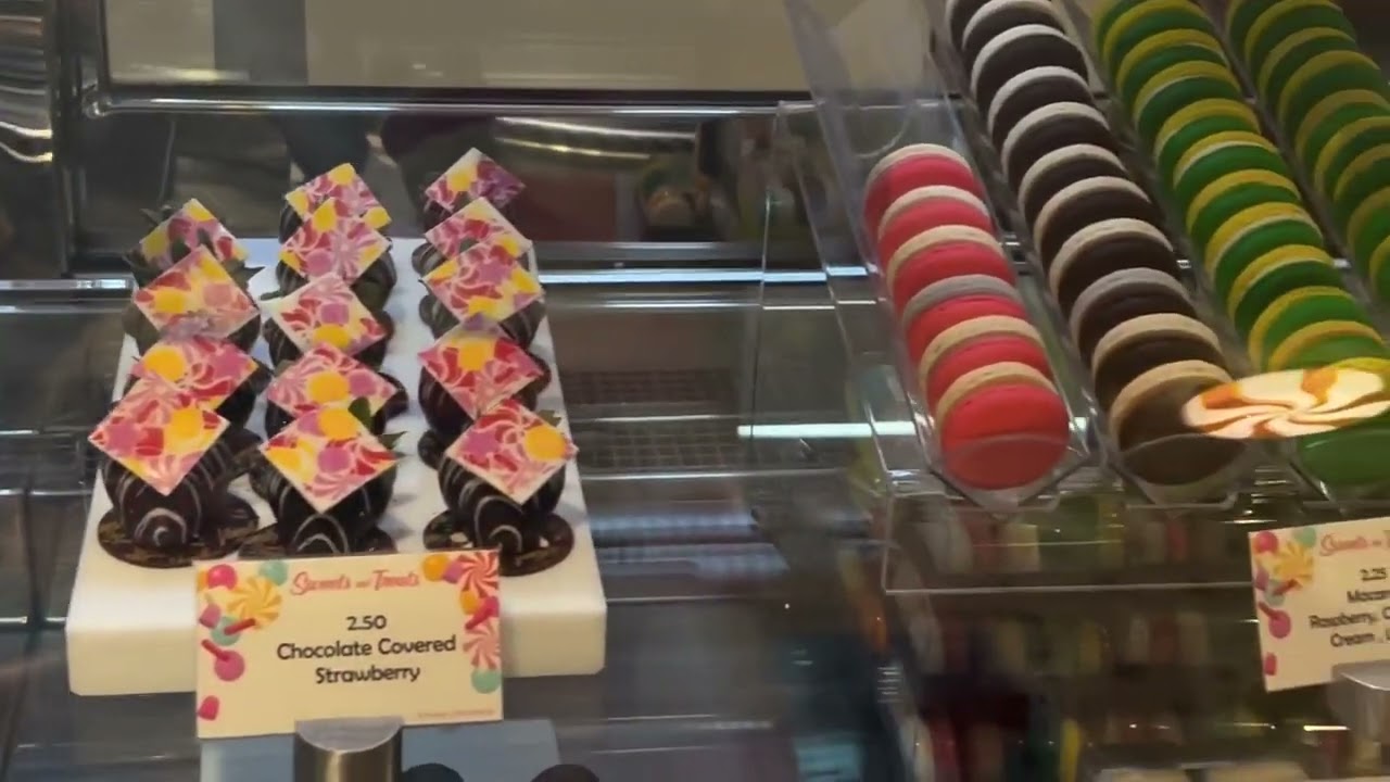 Vanellope’s Sweets and Treats - Disney Dream