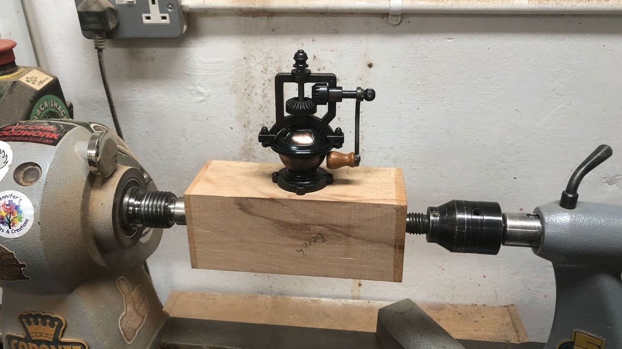 Woodturning | Pepper Grinder