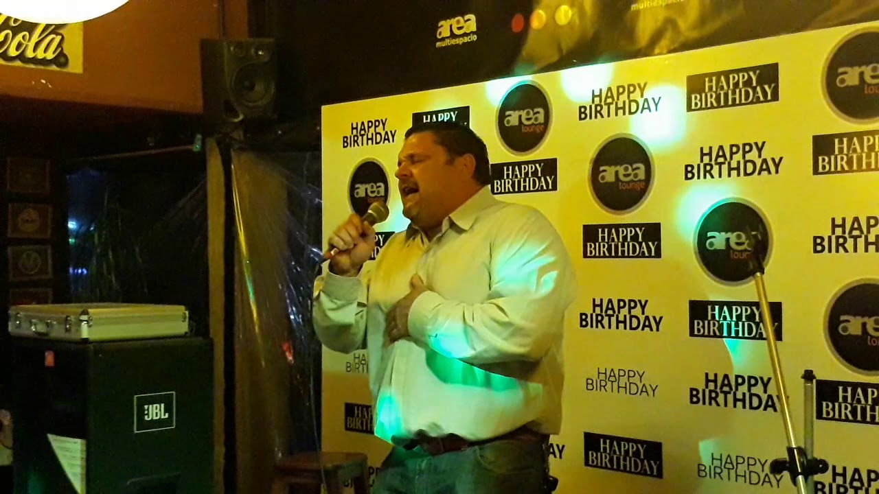 Ariel Taffoni Interpretando Doble Vida