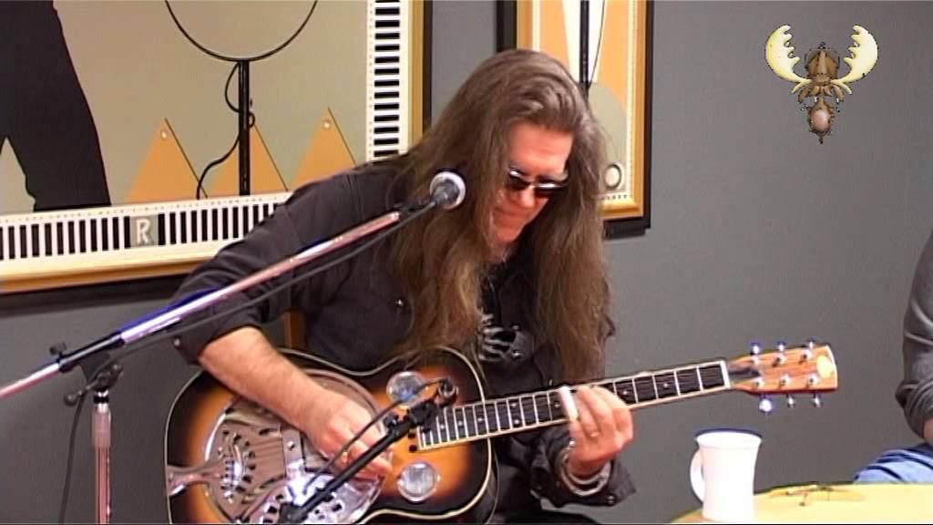 Michael Katon   BBQ on my Boogie   Acoustic live on bluesmoose radio