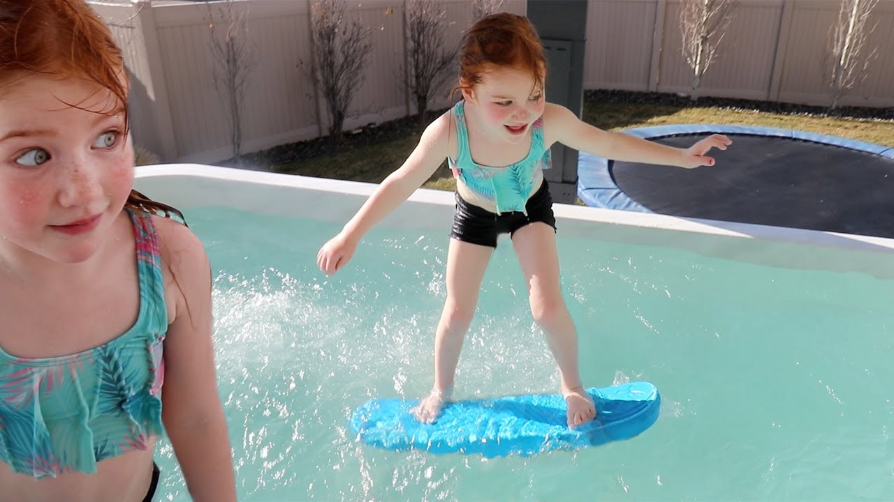 ADLEY can POOL SURF 🏄&zwj;♀️  Hot Tub surfing in our backyard and Navey learns how to paint crafts!!