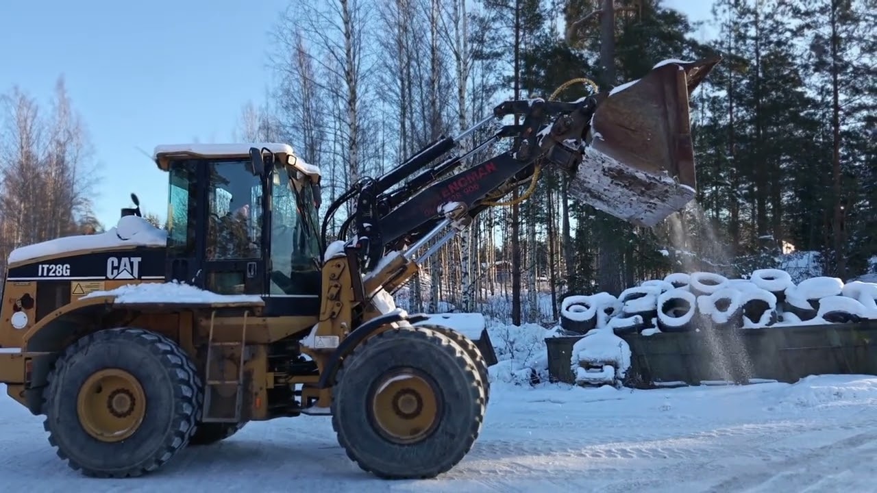 Caterpillar IT28G