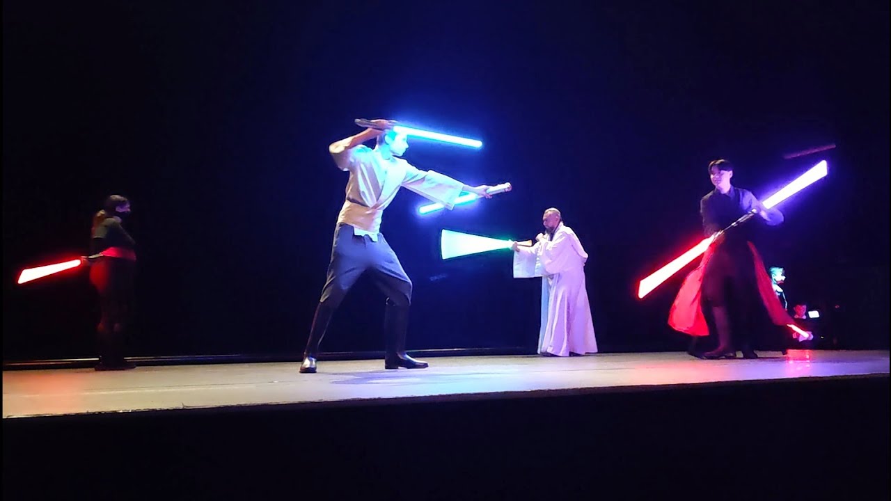 SABRE LASER EN SEYNE - TISOT 2022 ( Star Wars Lightsaber Show IV )