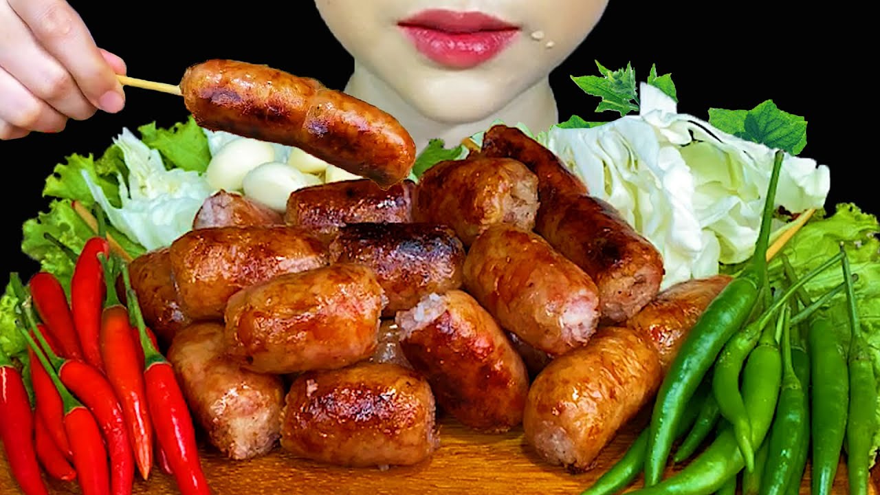 Isaan Sausage * ไส้กรอกอีสาน * MUKBANG EATING
