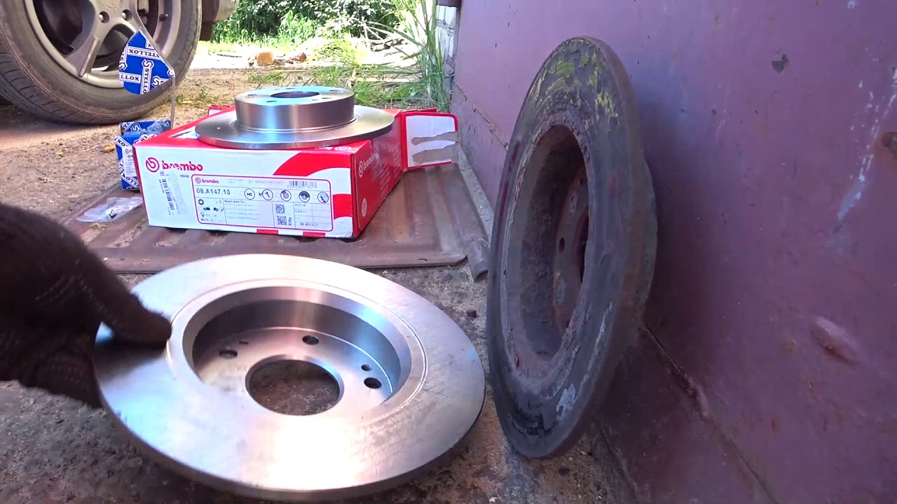 Honda 5D Замена задних тормозных дисков