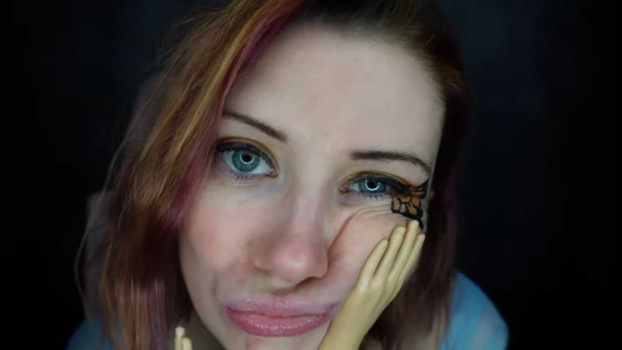 ASMR - Bored? Listen To Me Whisper About How Spoilt I Am