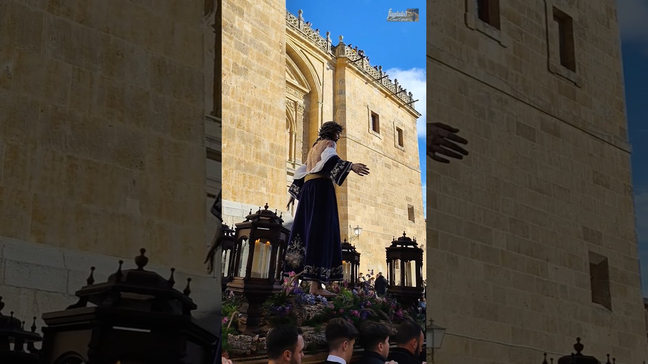 V&iacute;a Crucis Jes&uacute;s Despojado 2025 Salamanca#flagelado3 #ssanta25 #semanasanta #ssantasalamanca