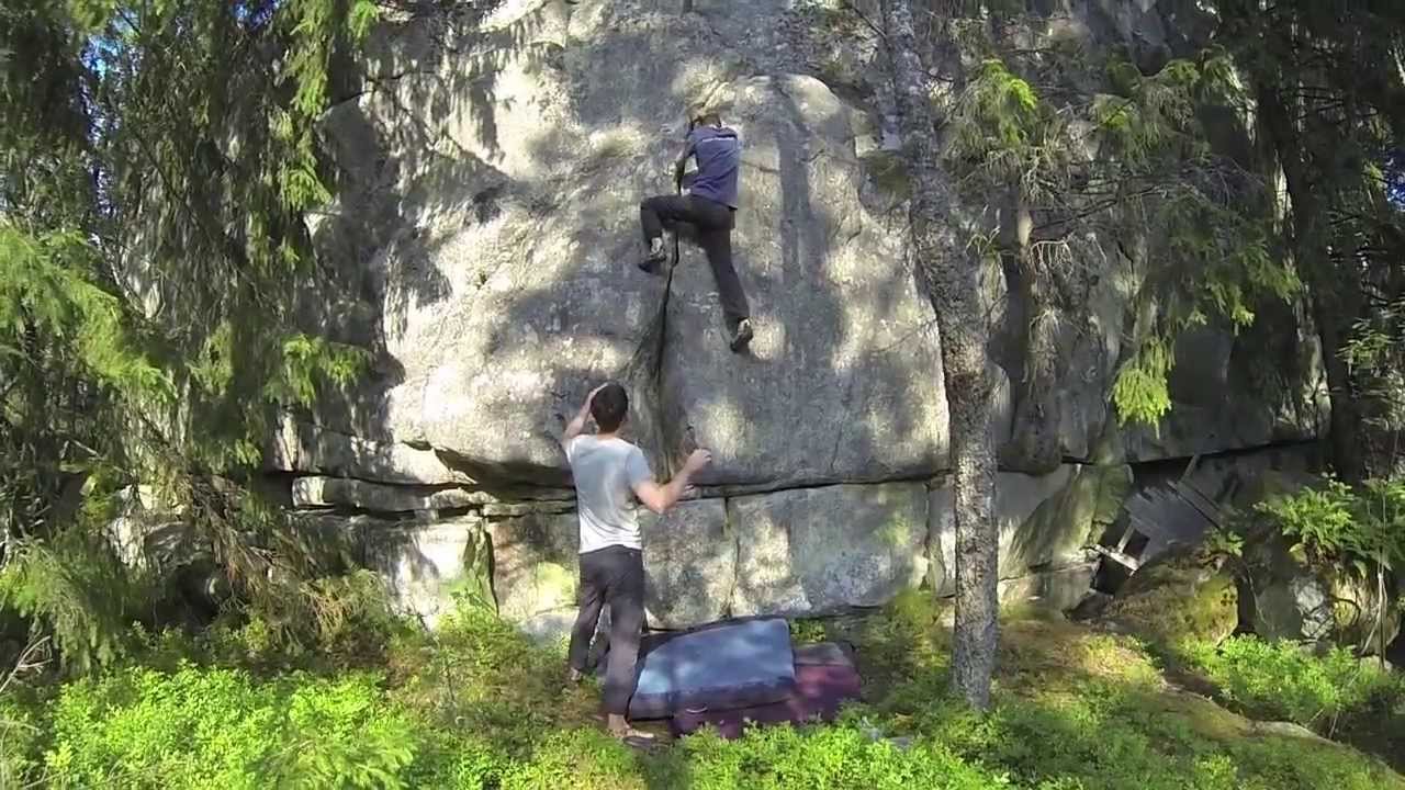 Lead climbing then bouldering @ sthlm skevik/brudberget