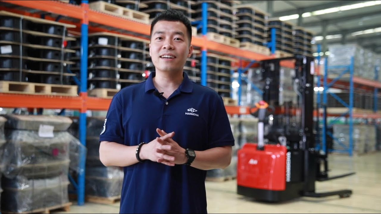 HCTV - A Series Walkie Reach Stacker