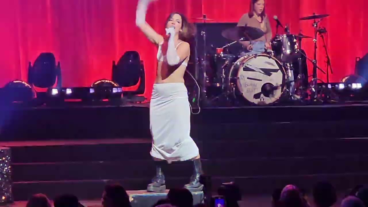 The Beaches - Encore: Last Girls at the Party - OLG Stage - NIagara Falls, ON - Feb. 6, 2025