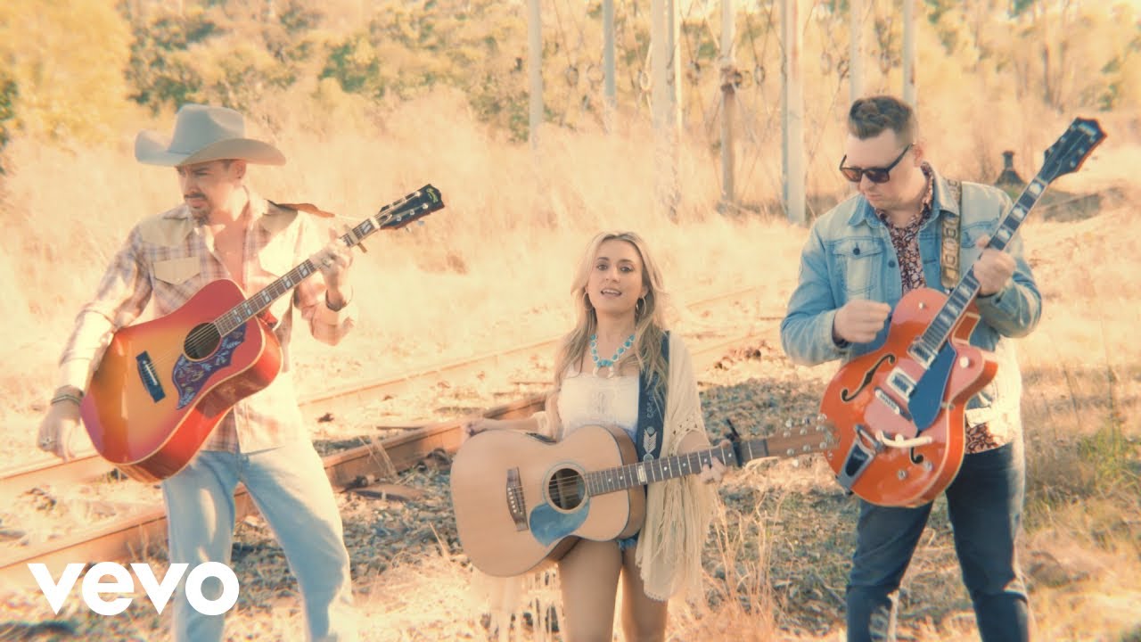 Rhinestoned - Heads Carolina, Tails California (Acoustic) [Live]
