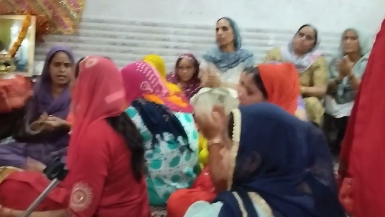 बेरी मैं पाट रहा चाला 🌹🌹तेरे भगत खड़े 🌹🌹 दरबार में 🌹🌹🙏🙏