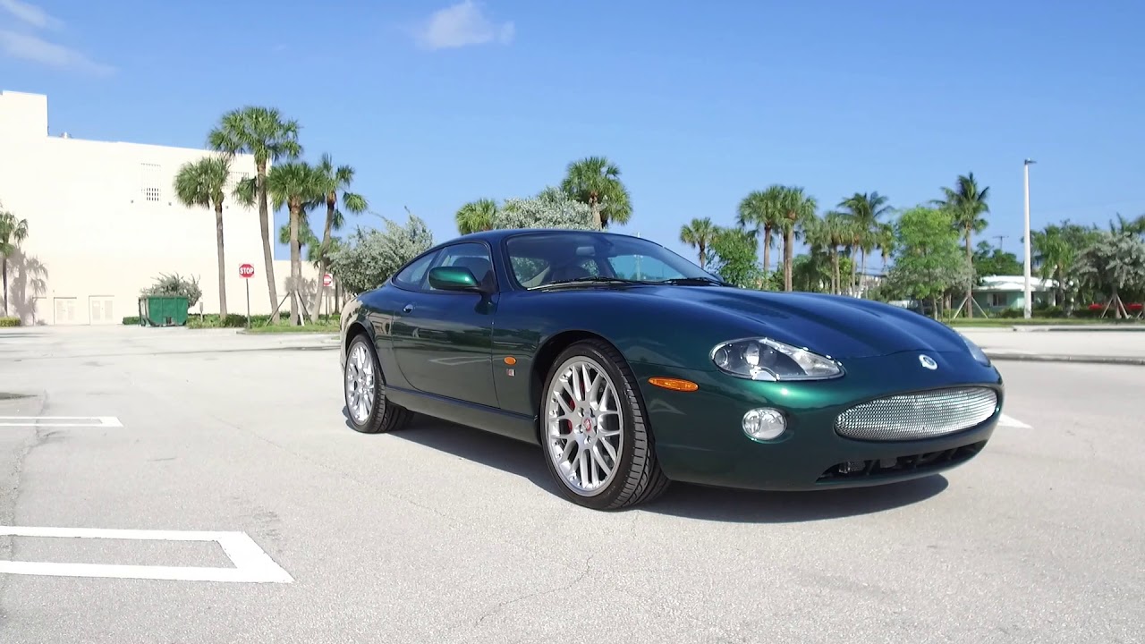 2005 Jaguar XKR Coupe