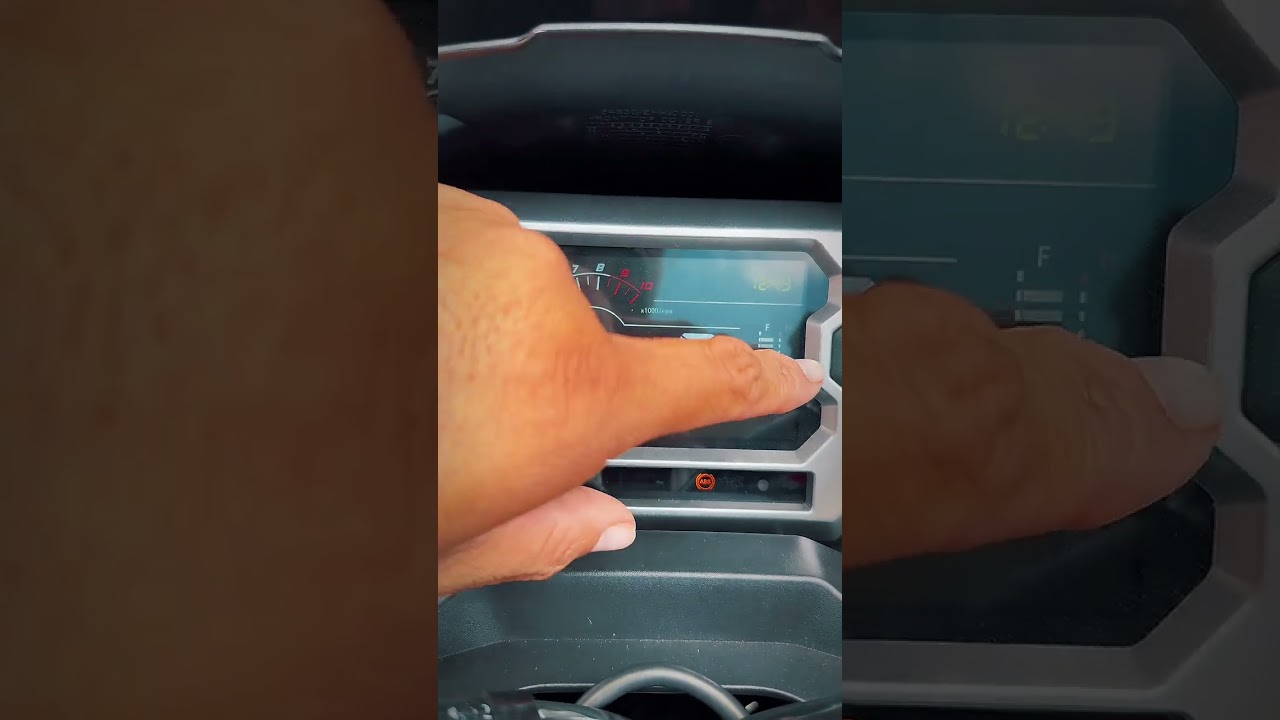 Cómo funciona el tablero de la SYM ADX TG 150 todas sus funciones. Sym Husky 150 Dashboard functions