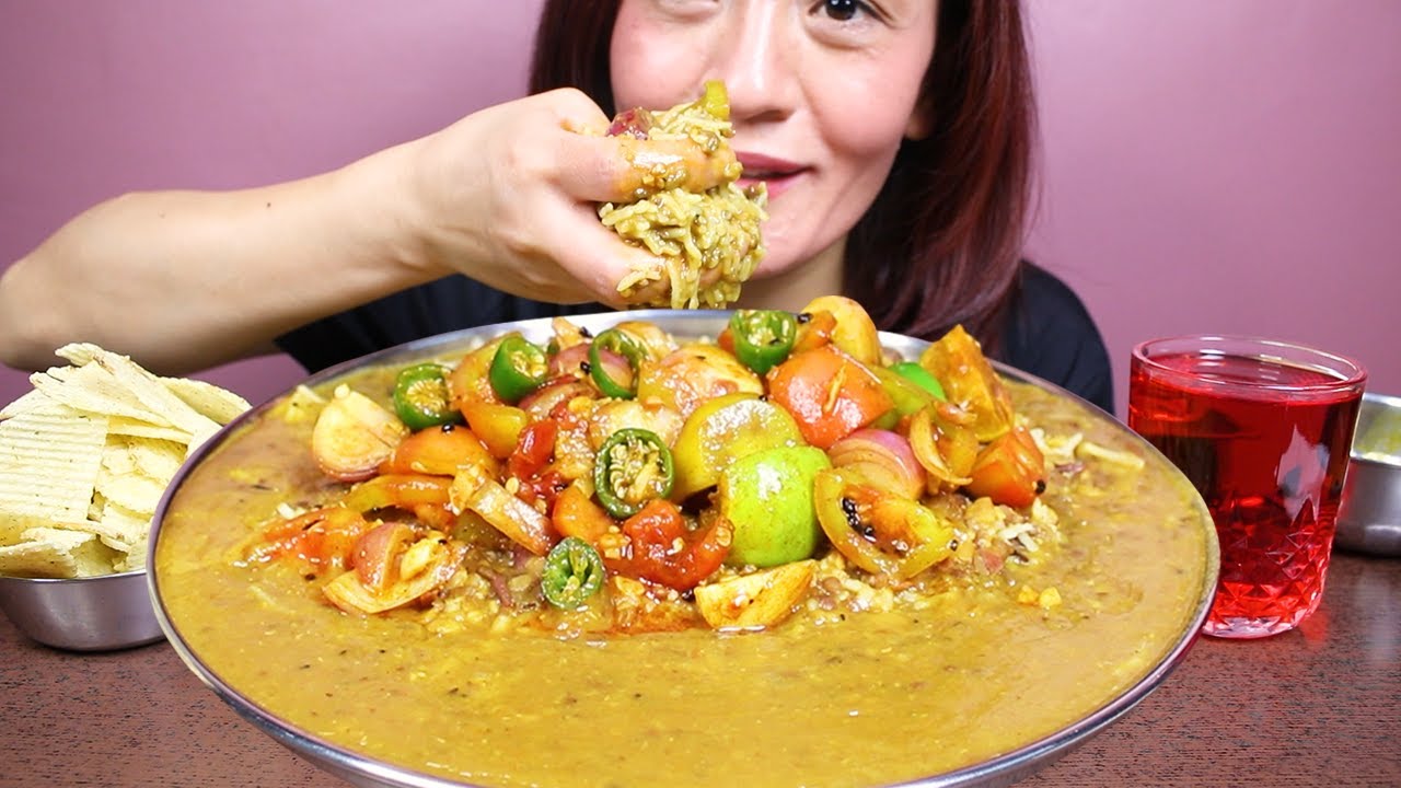 EATING DELICIOUS DAL CHAWAL WITH EXTREME SPICY MIXED SALAD #ASMR/EATING SHOW BIG BITES #MUKBANG