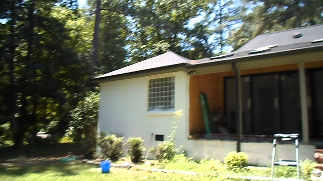 Completion Dark Bronze 6' Gutter Installation - Rain-Go Exteriors - Raleigh NC