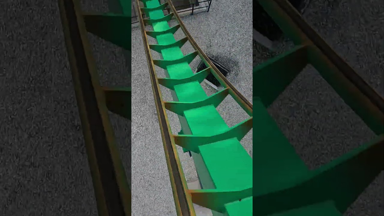 East Coast's Best Floorless Coaster | Kraken at SeaWorld Orlando