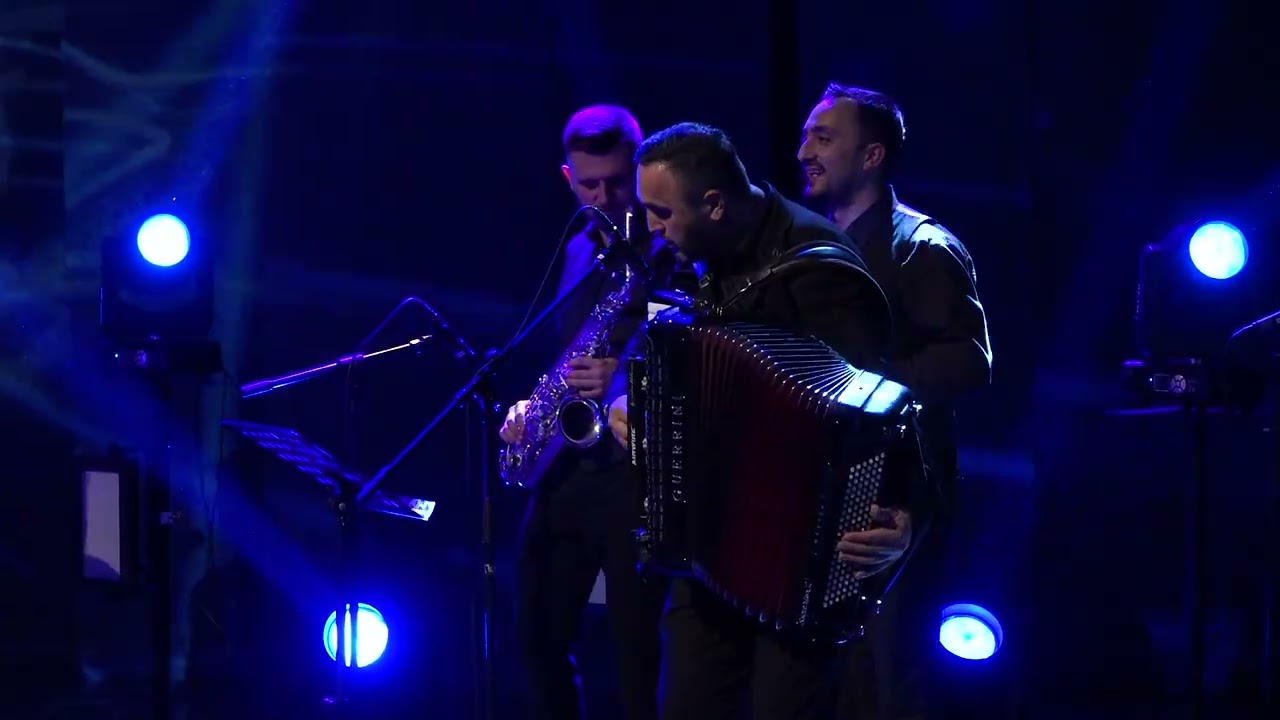 Ах, ах Ана - Ефто Пупиноски и Група Милениум со пријателите 