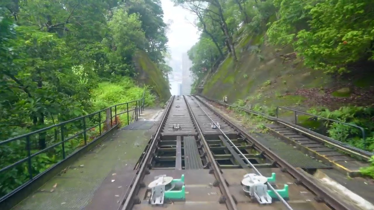 Hong Kong Peak Tram going down
