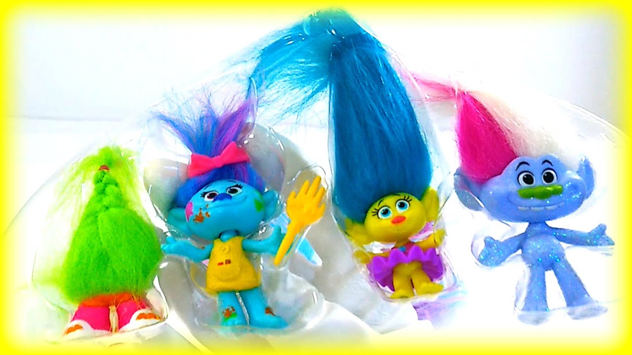 Opening Dreamworks Trolls Toys Playset for Kids Children & Toddlers