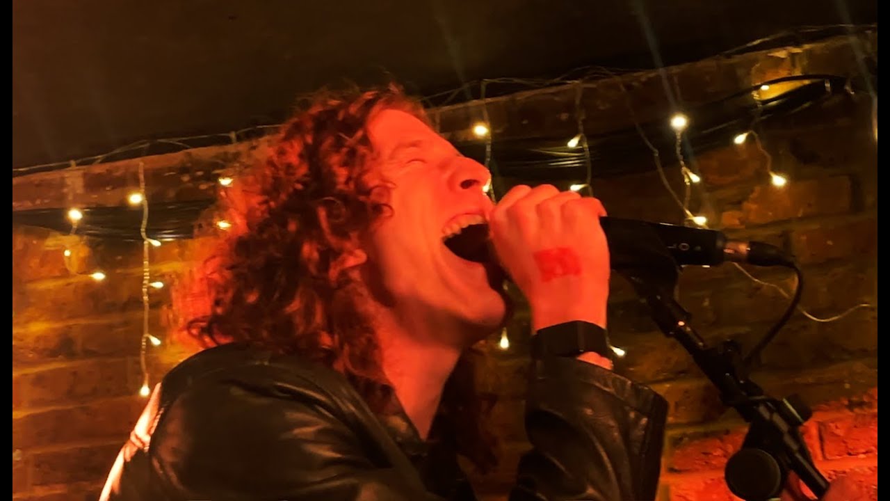 French Dogs - Unlucky in Love - Live at Troubadour London 28.02.25