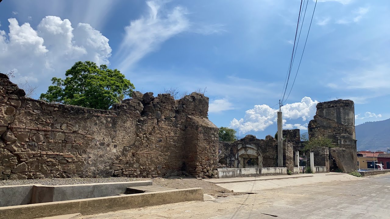 Desde las calles de la Antigua #Guatemala