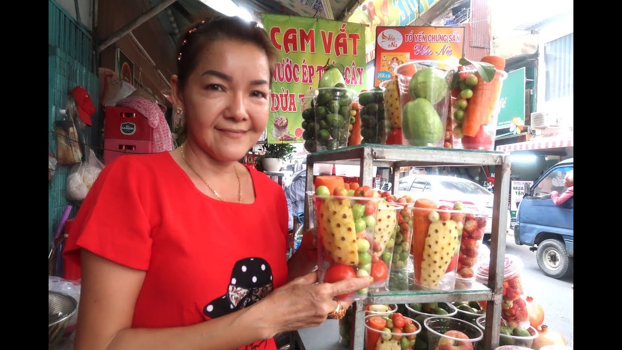 Chị Út Sài Gòn bán cả ngàn lít nước ép trái cây phục vụ người muốn trẻ đẹp