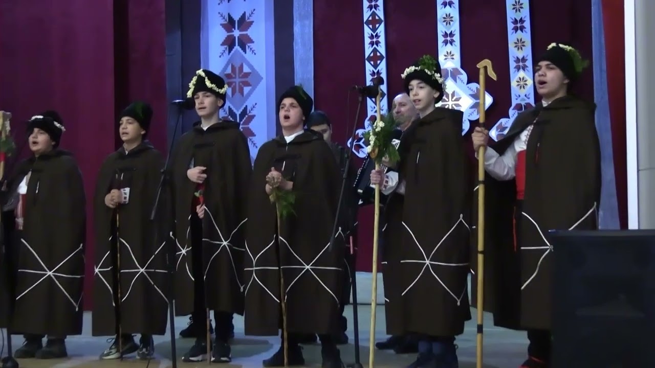 НА ВЕЗНИ   КОЛЕДАРИ КАМЕНО